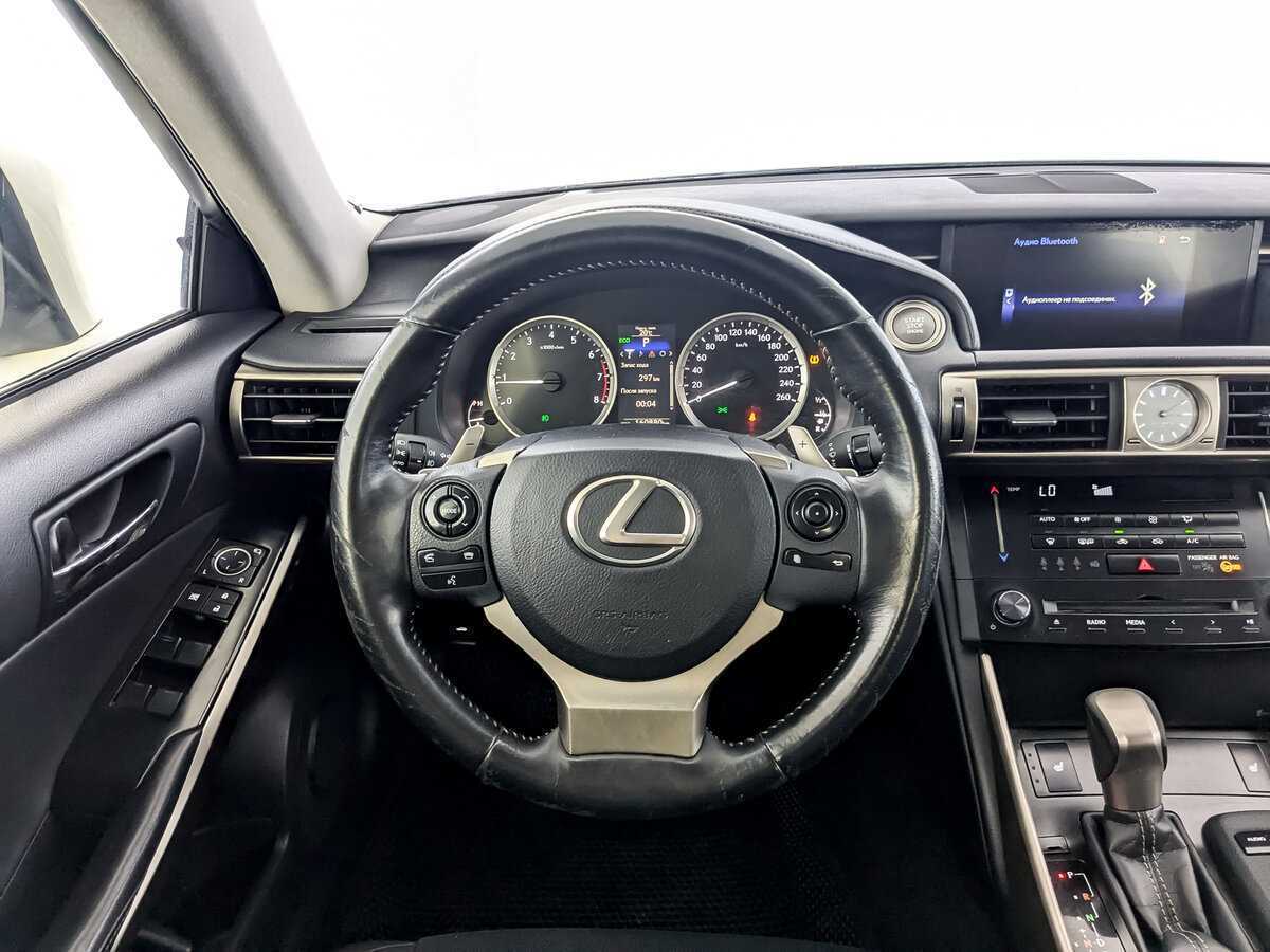 Купить Lexus IS с пробегом. Фото: #16