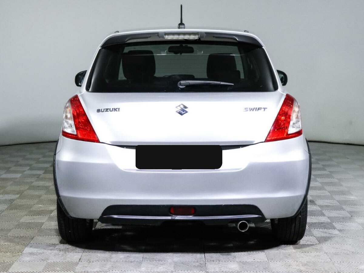 Купить Suzuki Swift с пробегом. Фото: #4