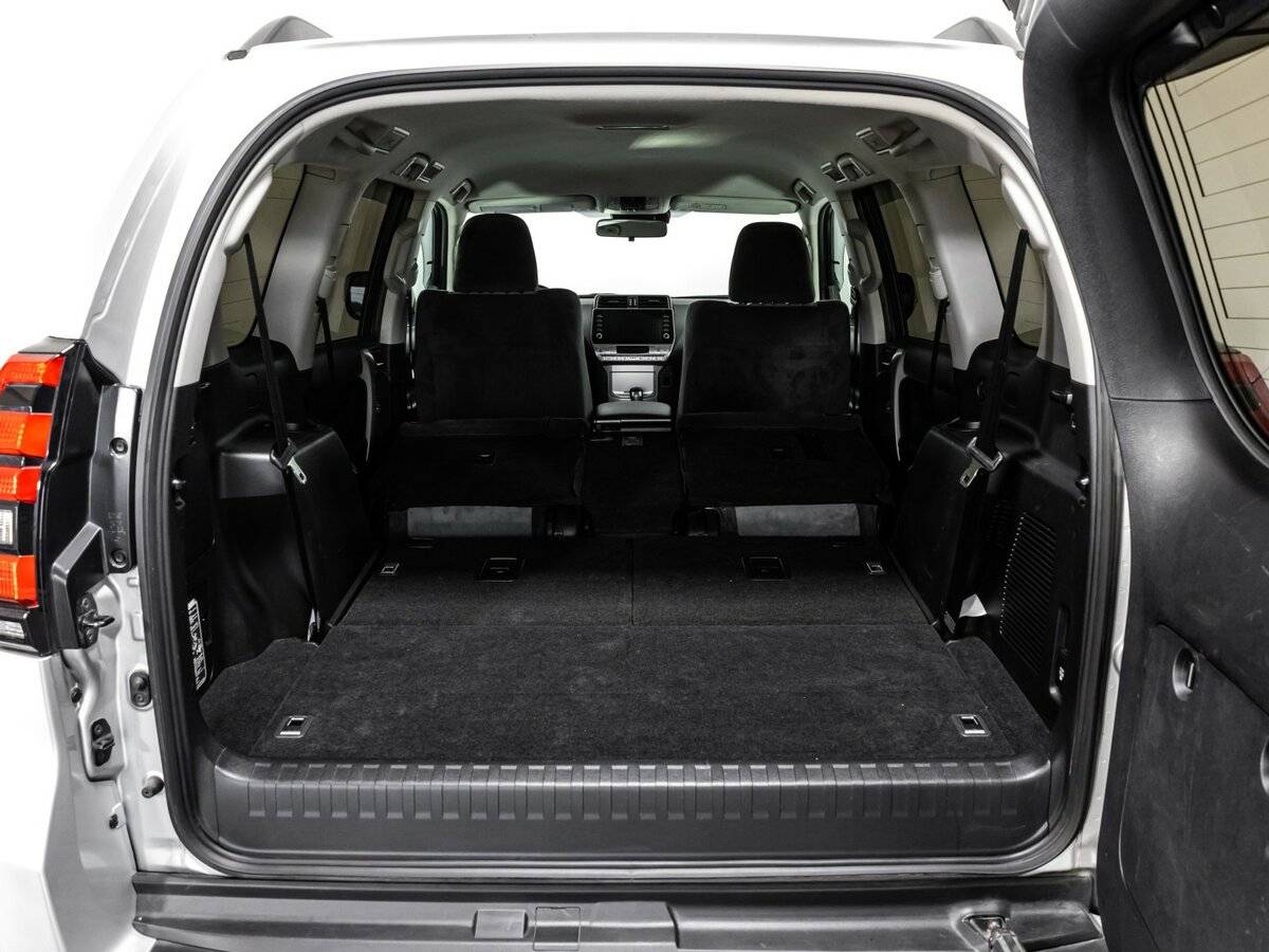 Купить Toyota Land Cruiser Prado с пробегом. Фото: #31