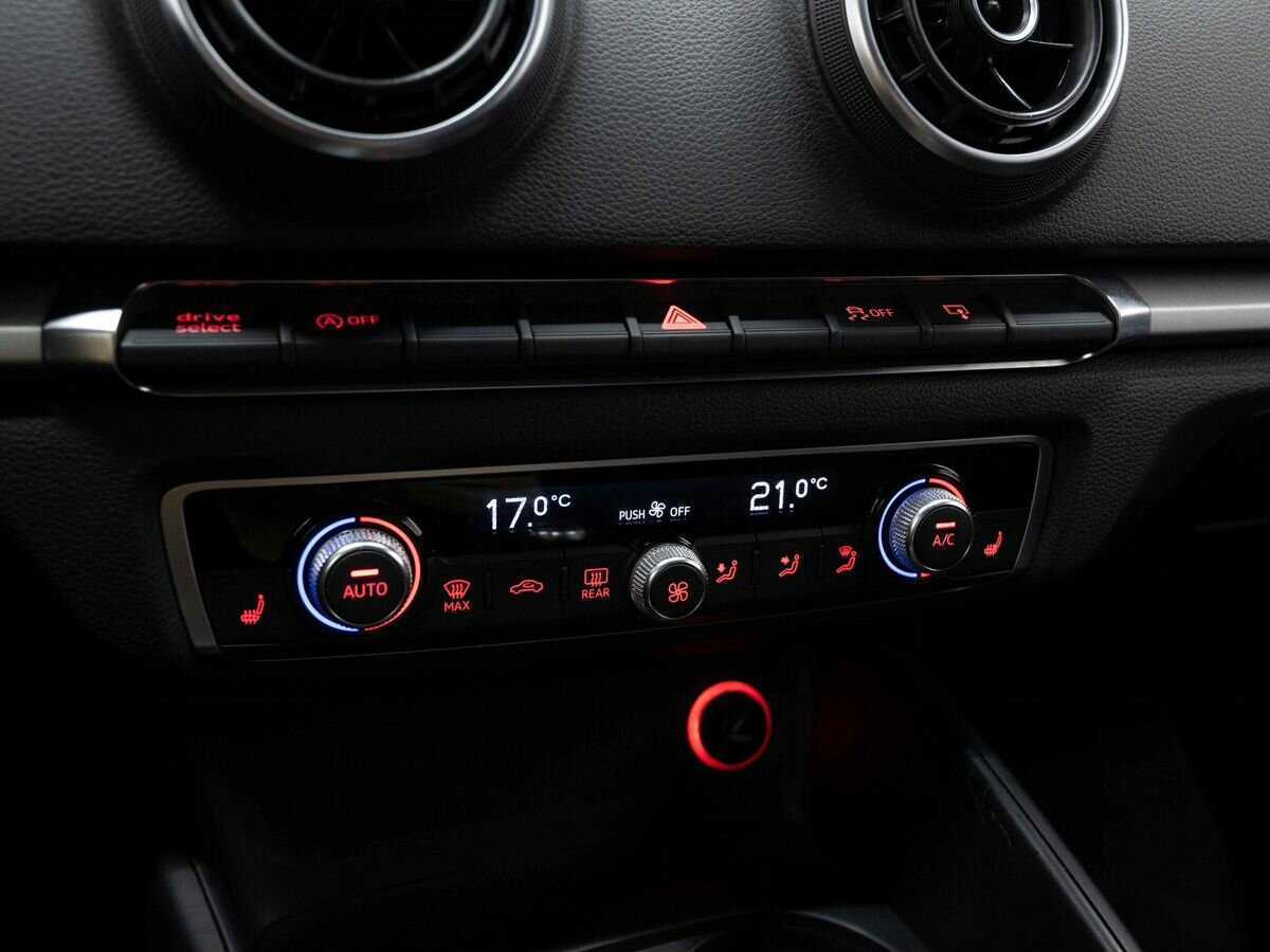 Купить Audi A3 с пробегом. Фото: #19