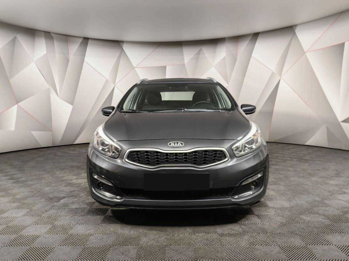 Купить Kia Ceed с пробегом. Фото: #6