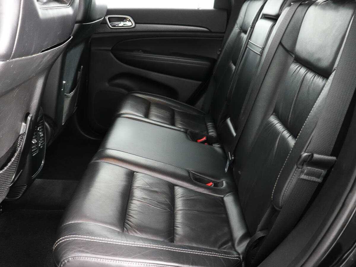 Купить Jeep Grand Cherokee с пробегом. Фото: #9