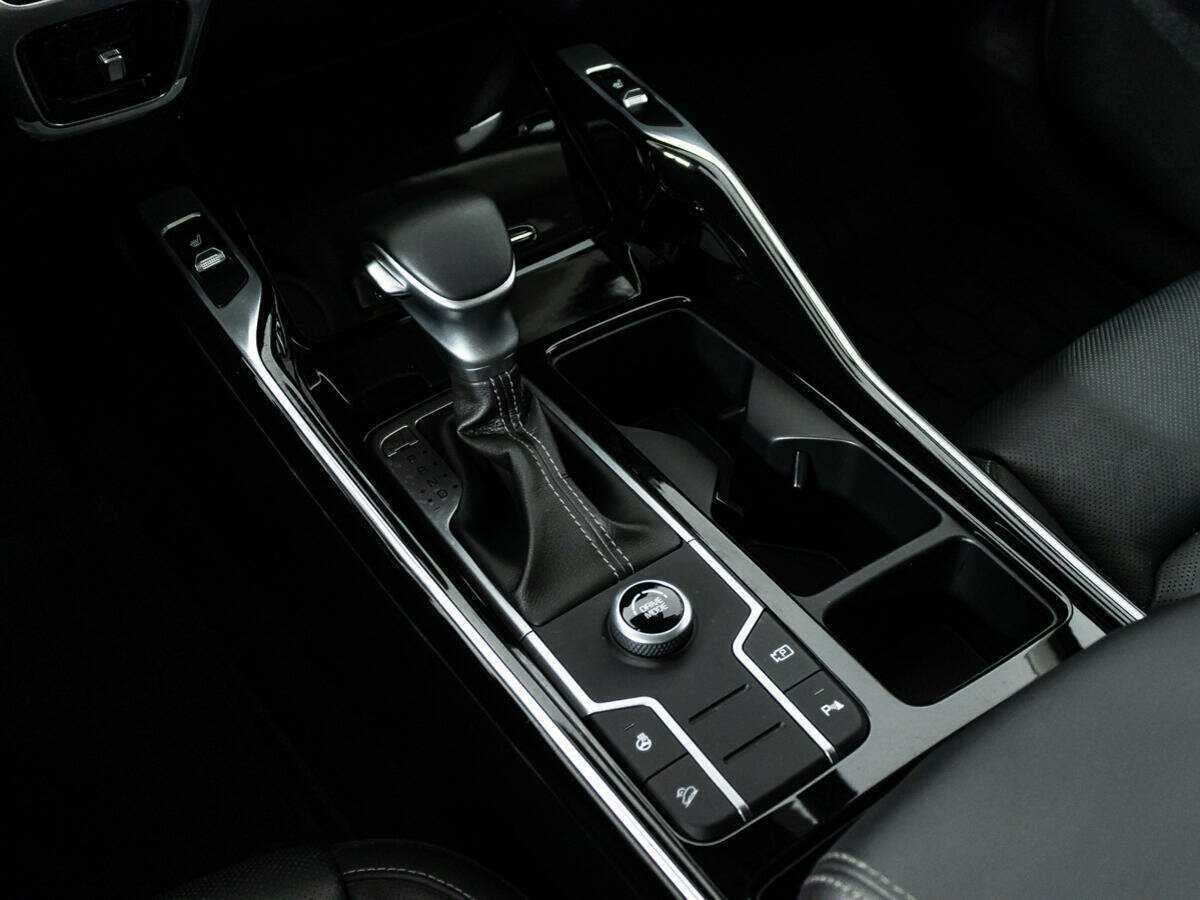 Купить Kia Sorento с пробегом. Фото: #17
