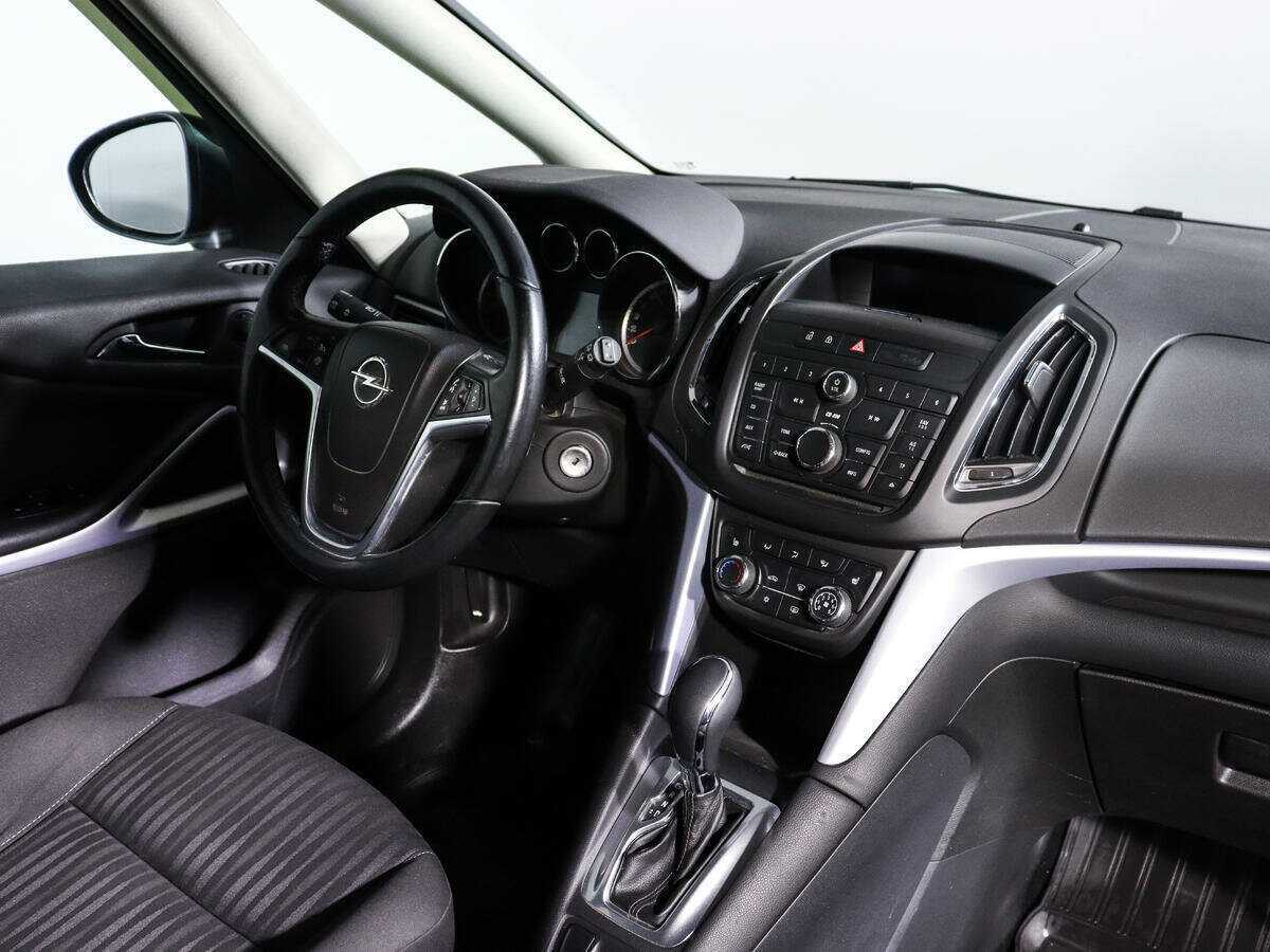 Купить Opel Zafira с пробегом. Фото: #8