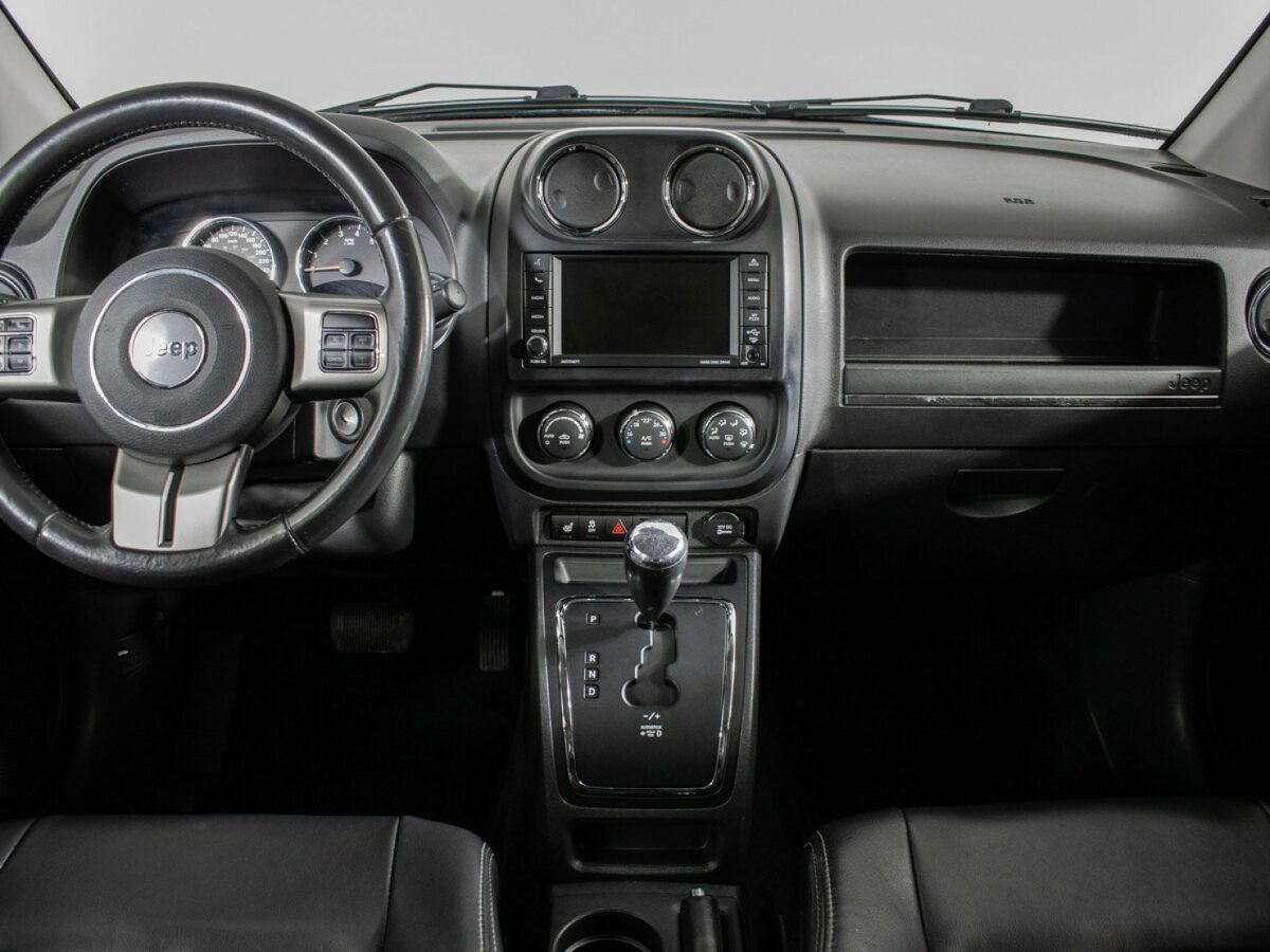 Купить Jeep Compass с пробегом. Фото: #10