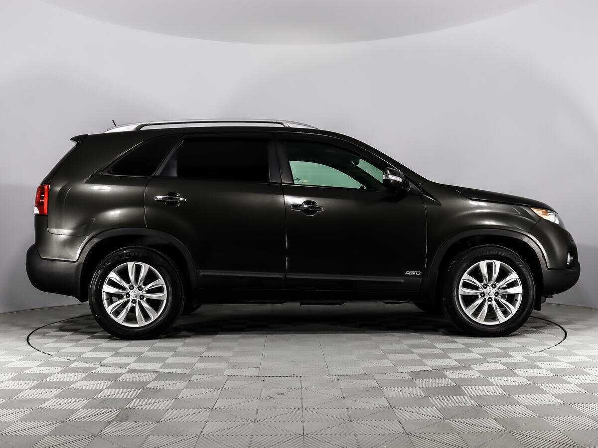 Купить Kia Sorento с пробегом. Фото: #3