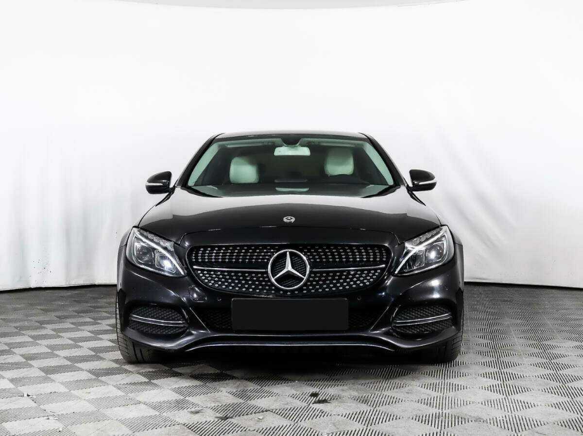 Купить Mercedes-Benz C-Класс с пробегом. Фото: #1