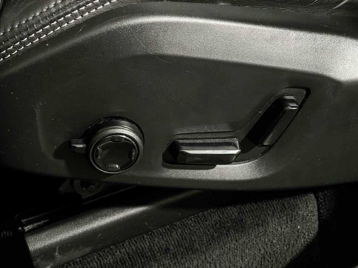 Купить Volvo XC90 с пробегом. Фото: #13