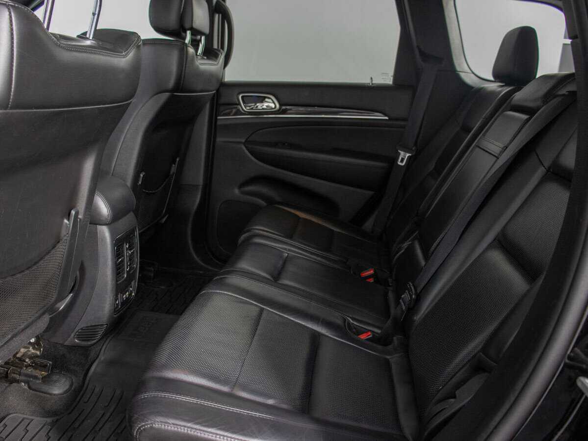 Купить Jeep Grand Cherokee с пробегом. Фото: #12