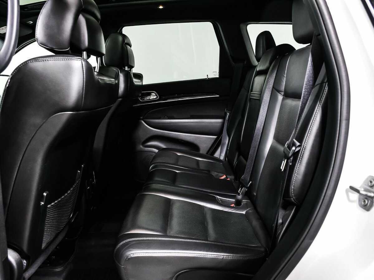 Купить Jeep Grand Cherokee с пробегом. Фото: #12