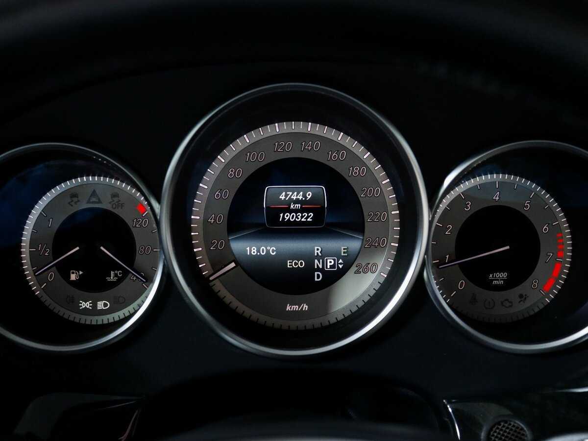 Купить Mercedes-Benz CLS с пробегом. Фото: #10