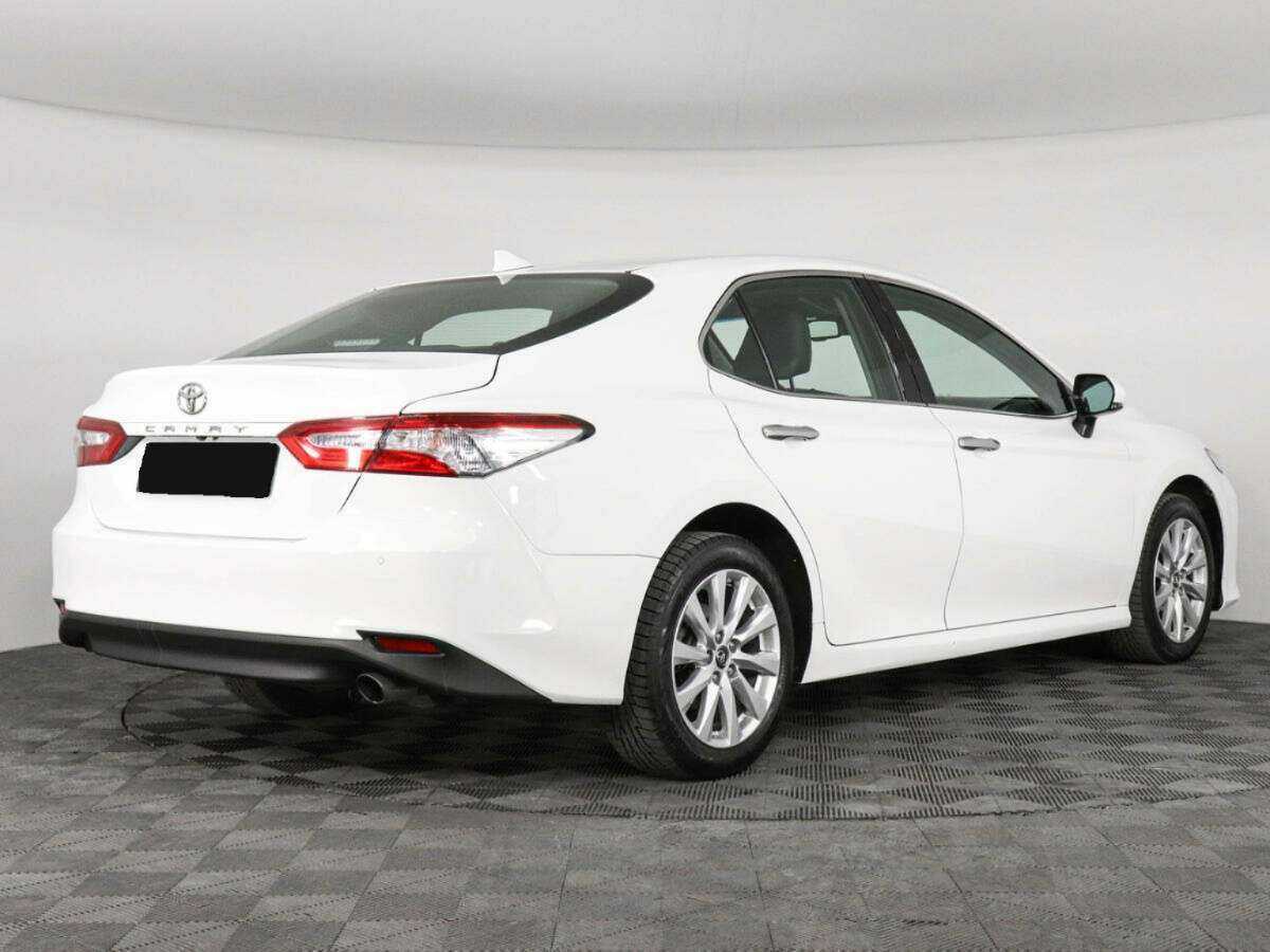 Купить Toyota Camry с пробегом. Фото: #4
