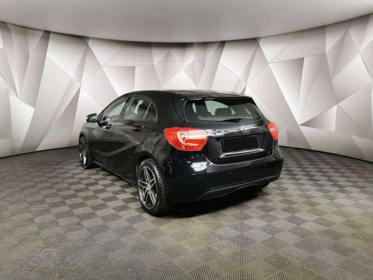 Купить Mercedes-Benz A-Класс с пробегом. Фото: #3