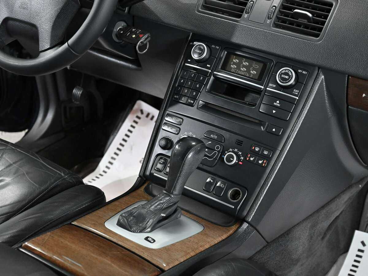 Купить Volvo XC90 с пробегом. Фото: #6