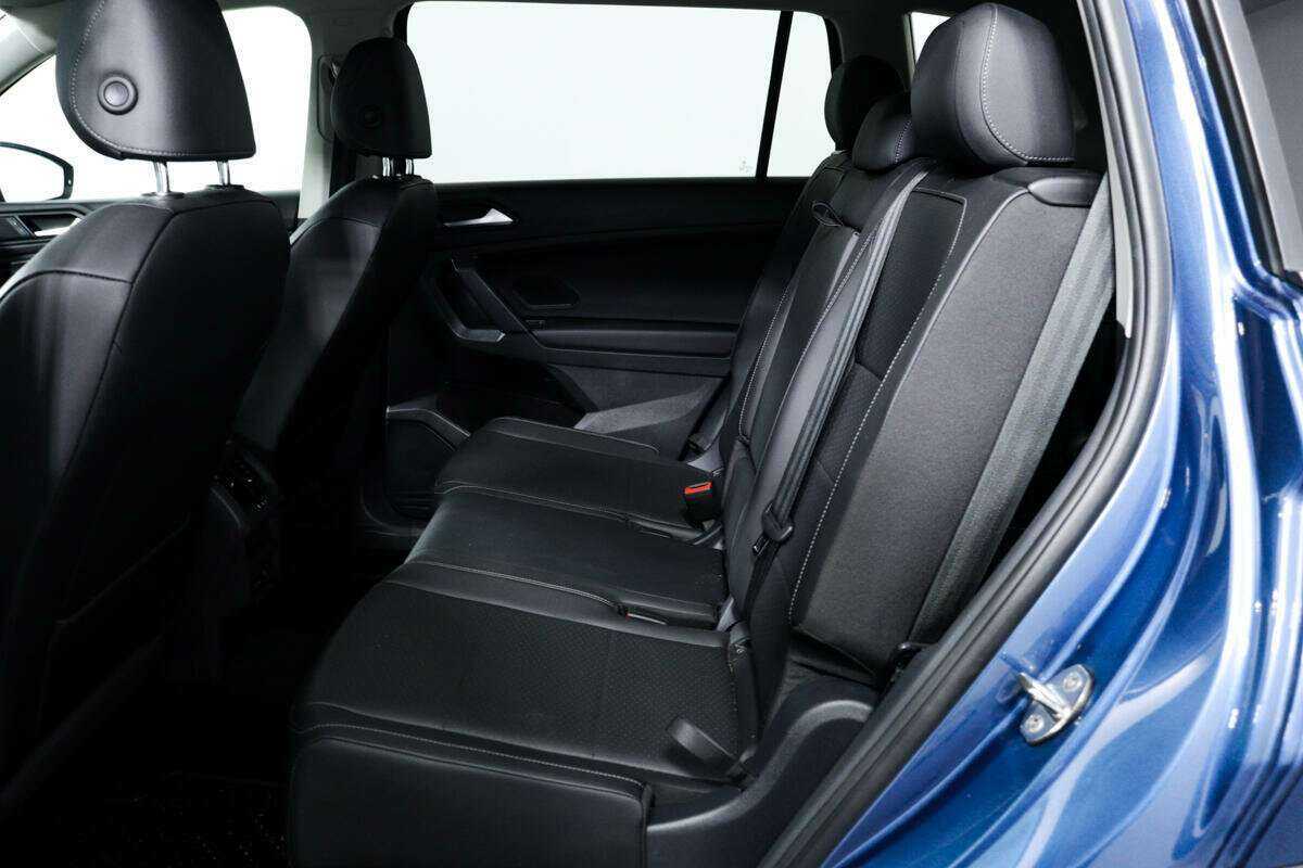 Купить Volkswagen Tiguan с пробегом. Фото: #11