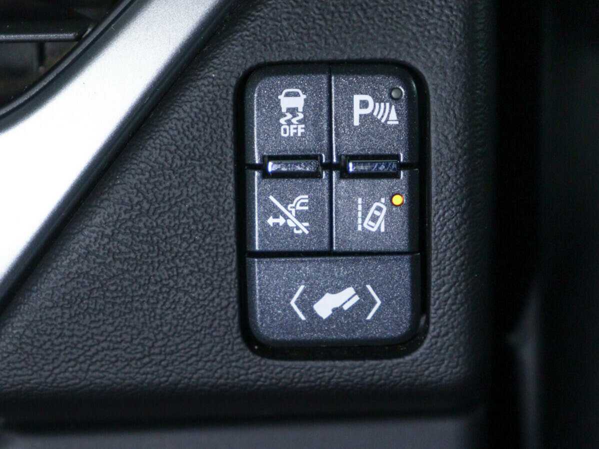 Купить Chevrolet Tahoe с пробегом. Фото: #22