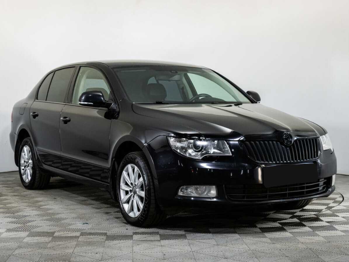Купить Skoda Superb с пробегом. Фото: #2