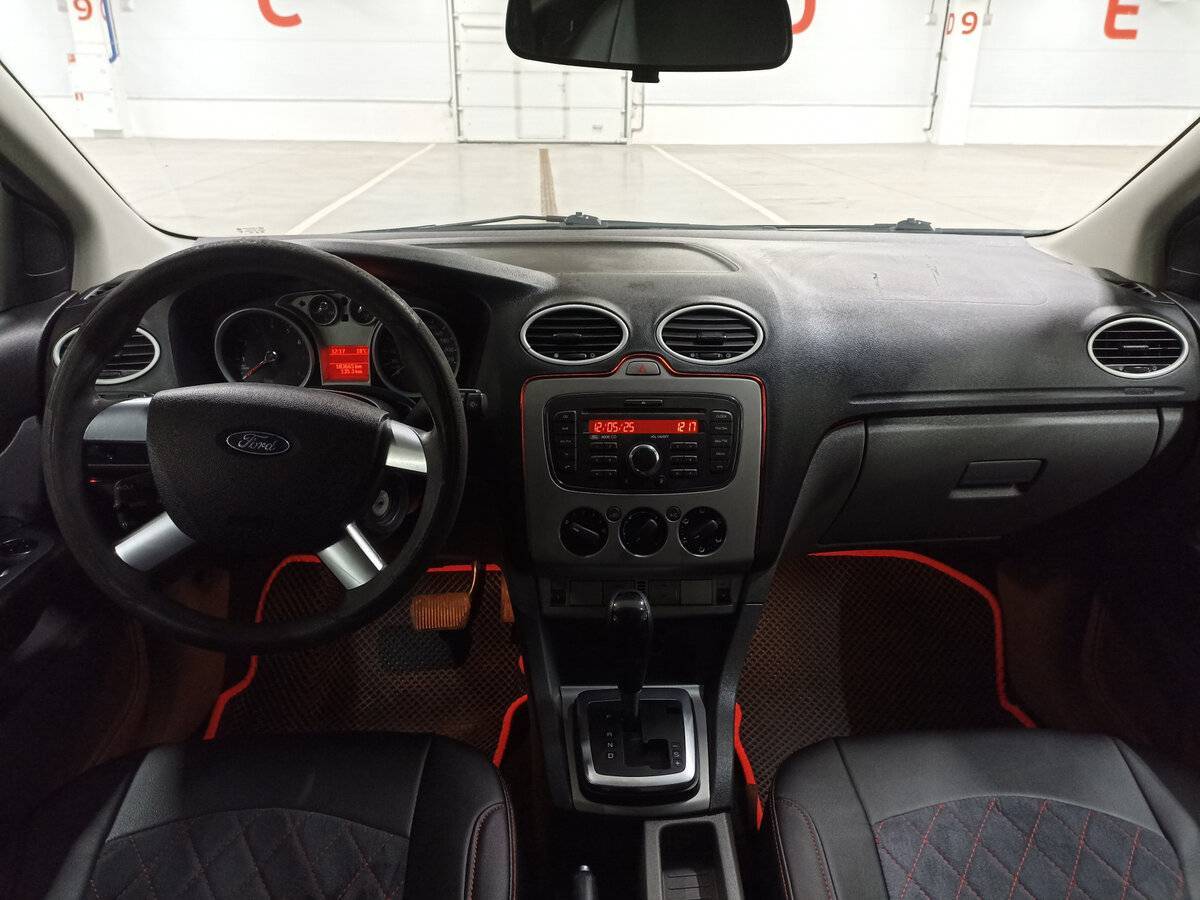 Купить Ford Focus с пробегом. Фото: #13