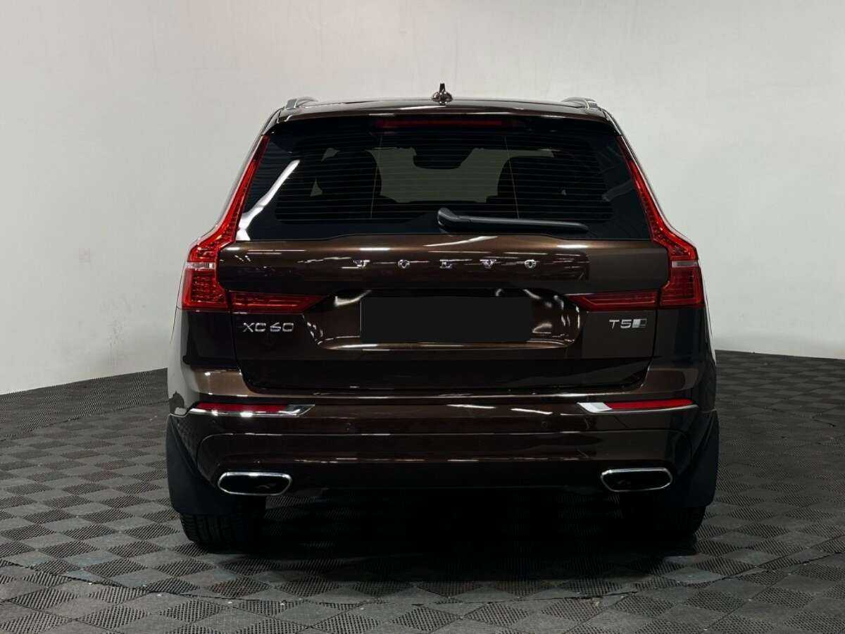 Купить Volvo XC60 с пробегом. Фото: #4
