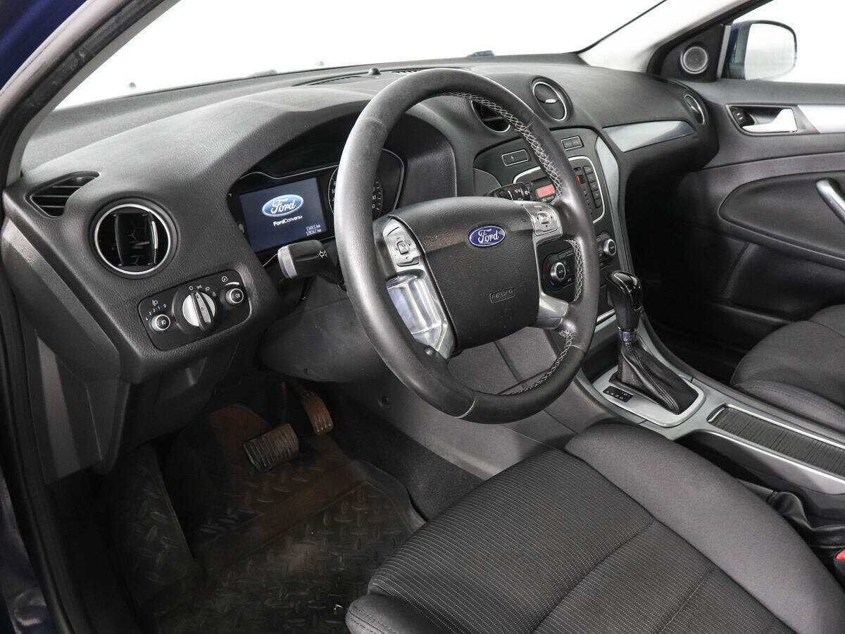 Купить Ford Mondeo с пробегом. Фото: #4
