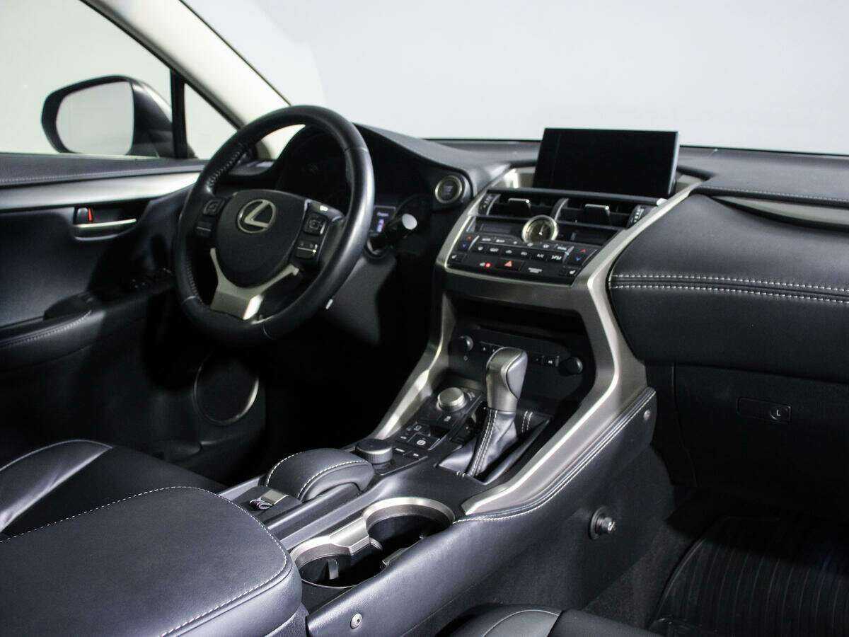 Купить Lexus NX с пробегом. Фото: #7