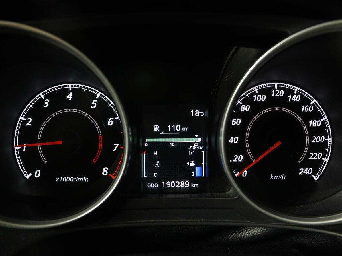 Купить Mitsubishi ASX с пробегом. Фото: #8