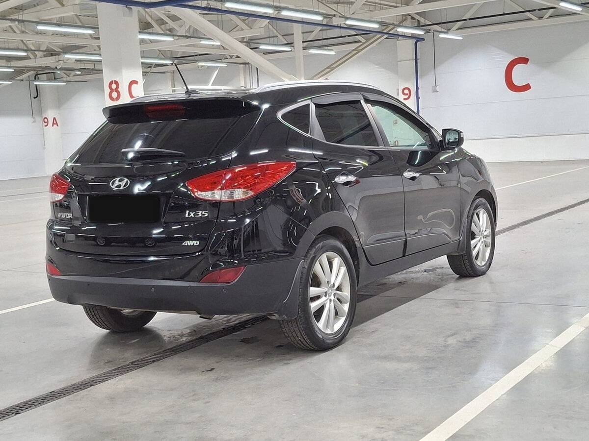 Купить Hyundai ix35 с пробегом. Фото: #4