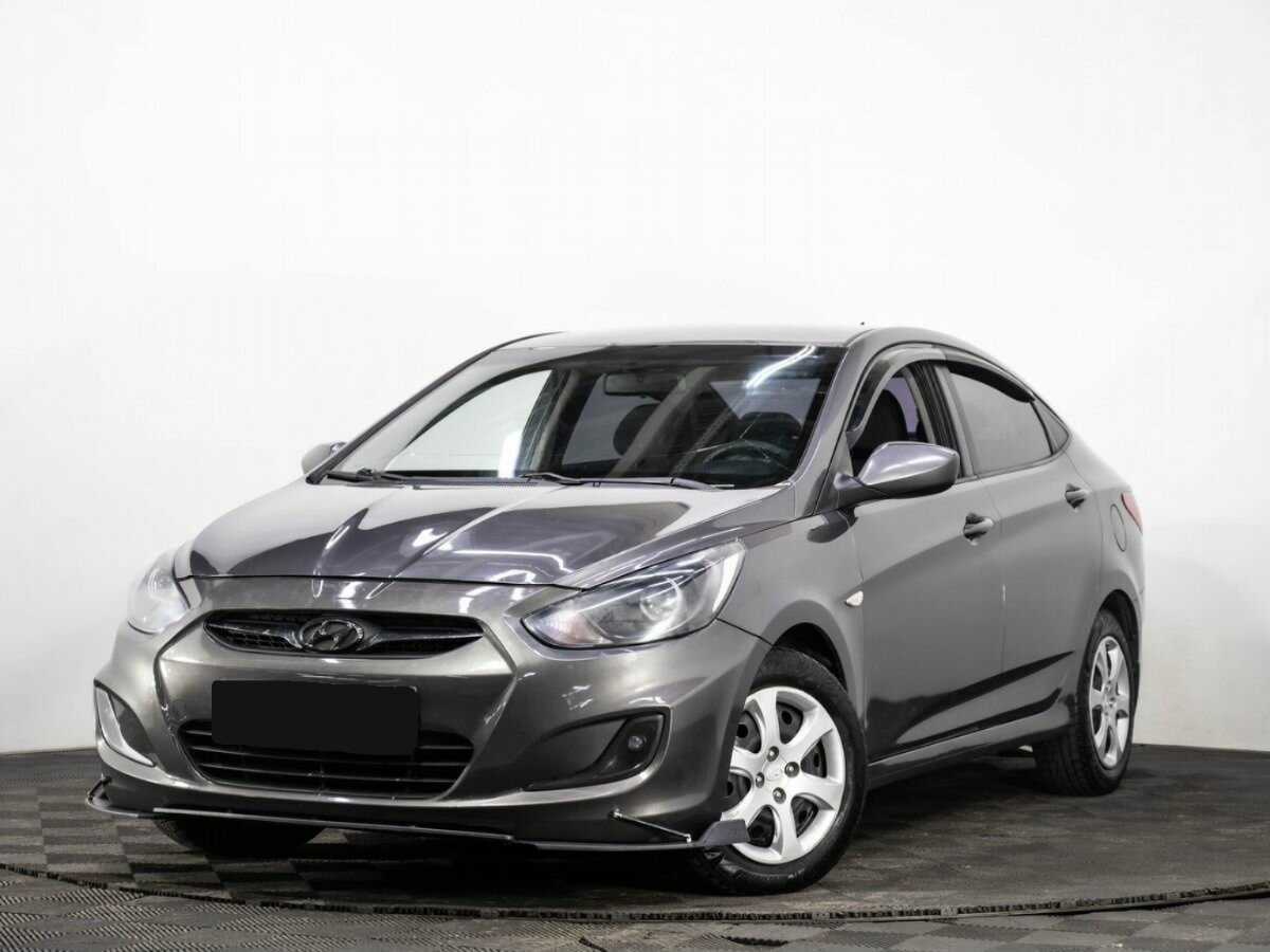 Купить Hyundai Solaris с пробегом. Фото: #0
