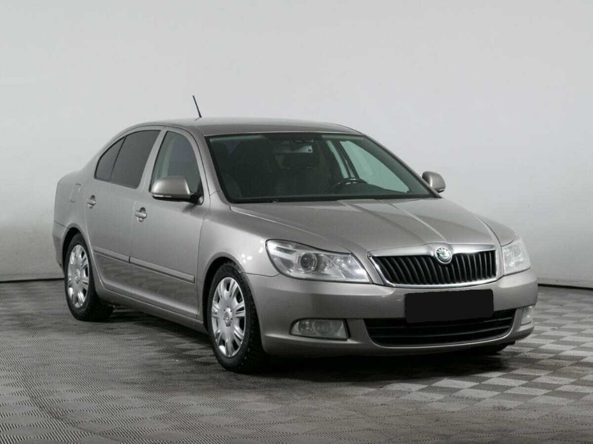 Купить Skoda Octavia с пробегом. Фото: #2