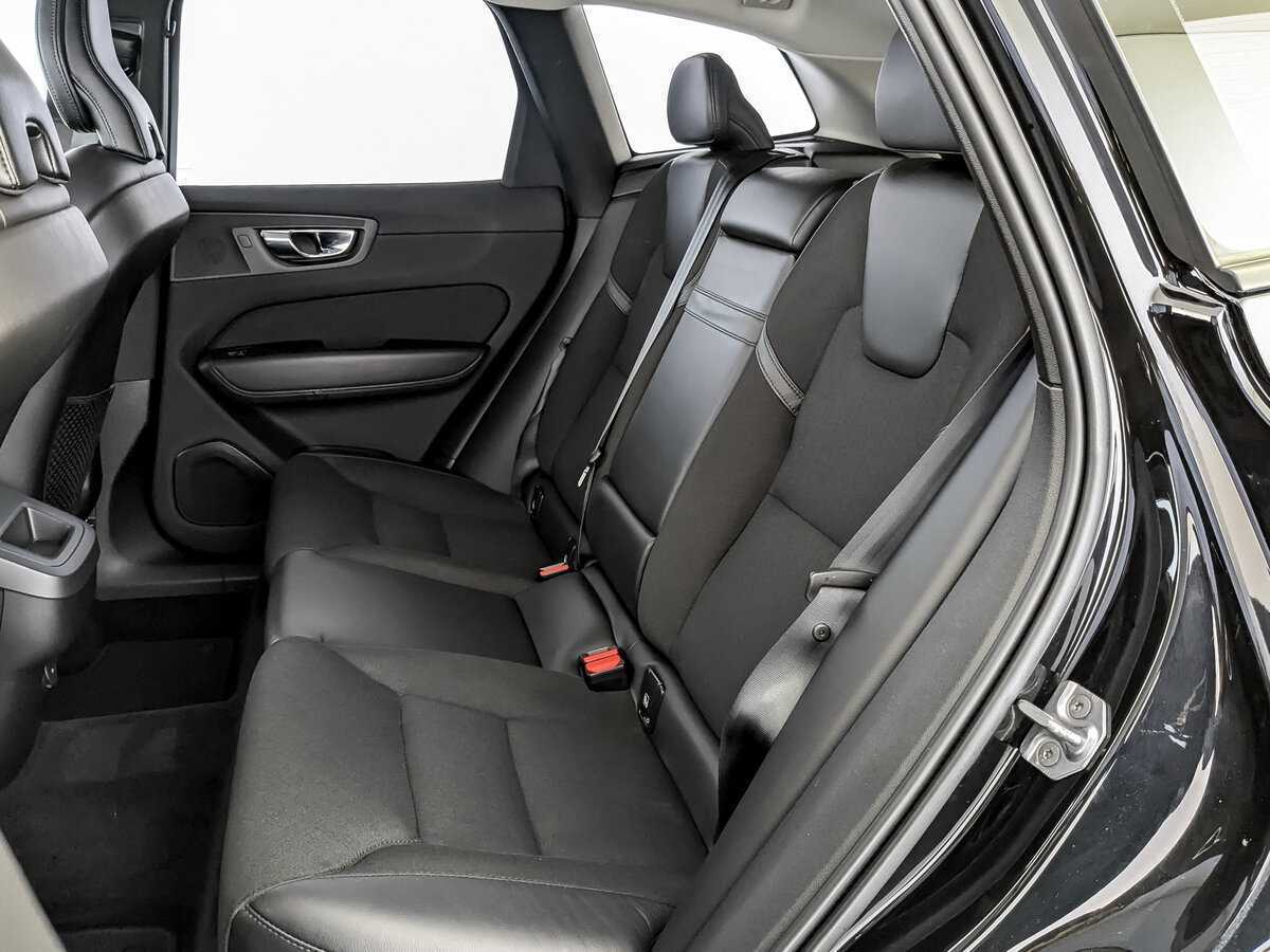 Купить Volvo XC60 с пробегом. Фото: #11