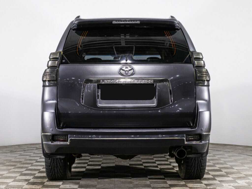 Купить Toyota Land Cruiser Prado с пробегом. Фото: #4