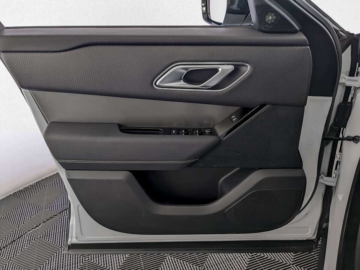 Купить Land Rover Range Rover Velar с пробегом. Фото: #14
