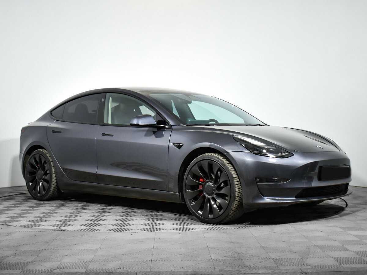 Купить Tesla Model 3 с пробегом. Фото: #2