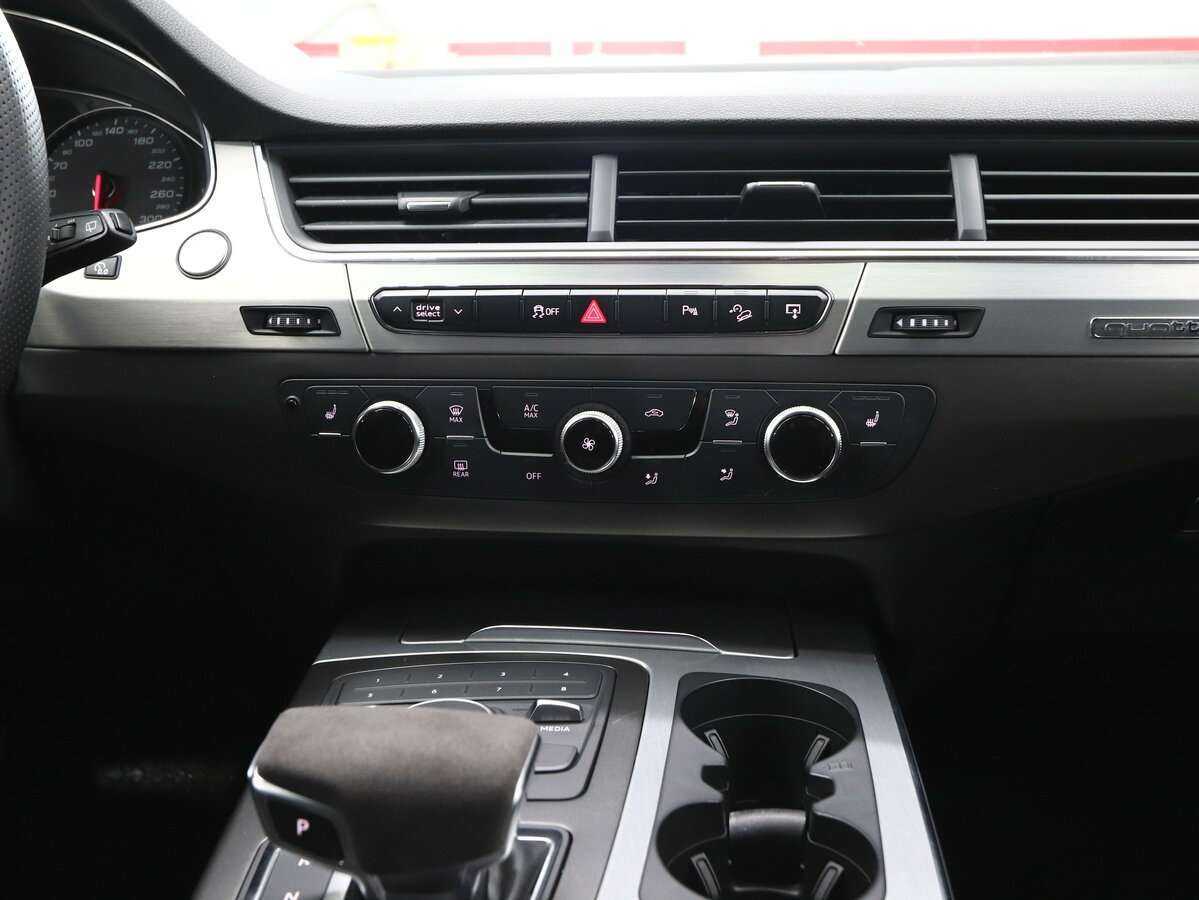 Купить Audi Q7 с пробегом. Фото: #15