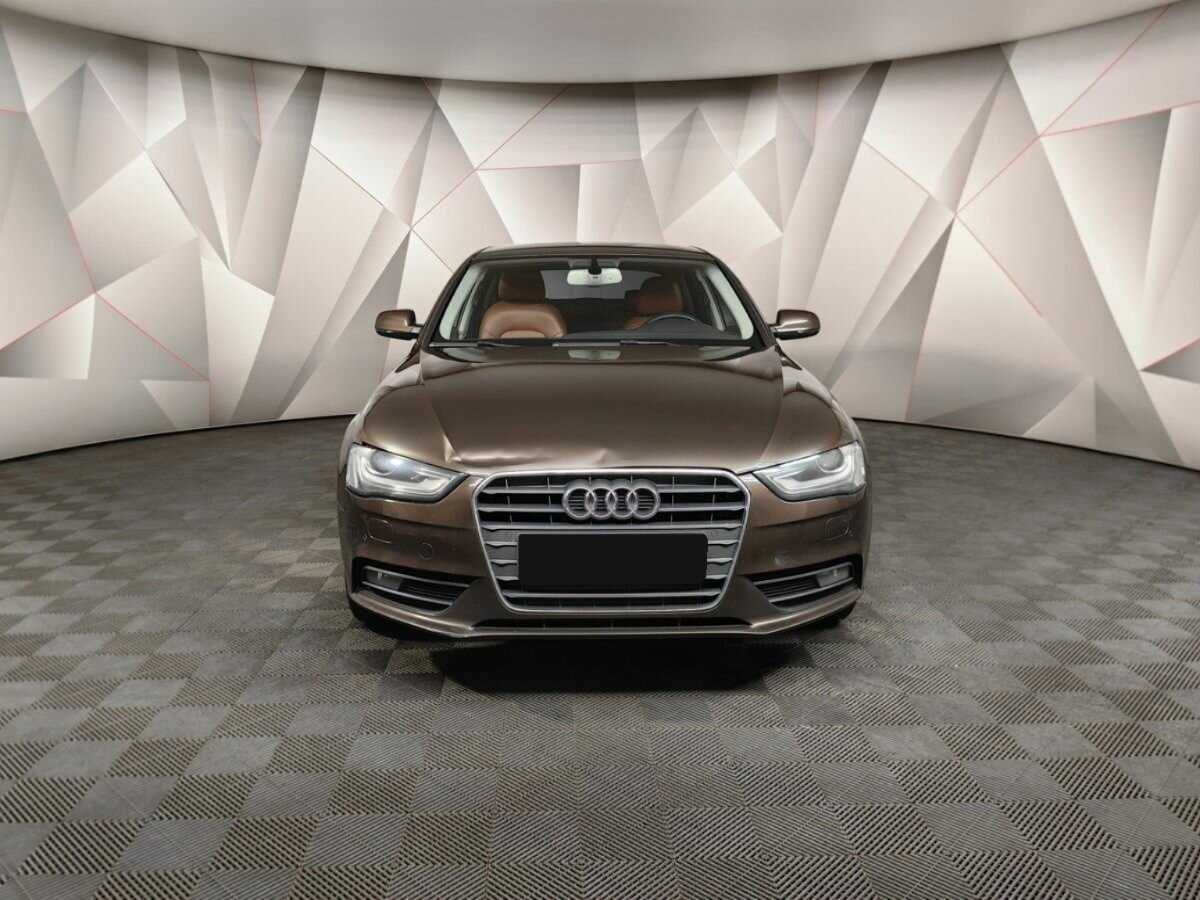 Купить Audi A4 с пробегом. Фото: #6