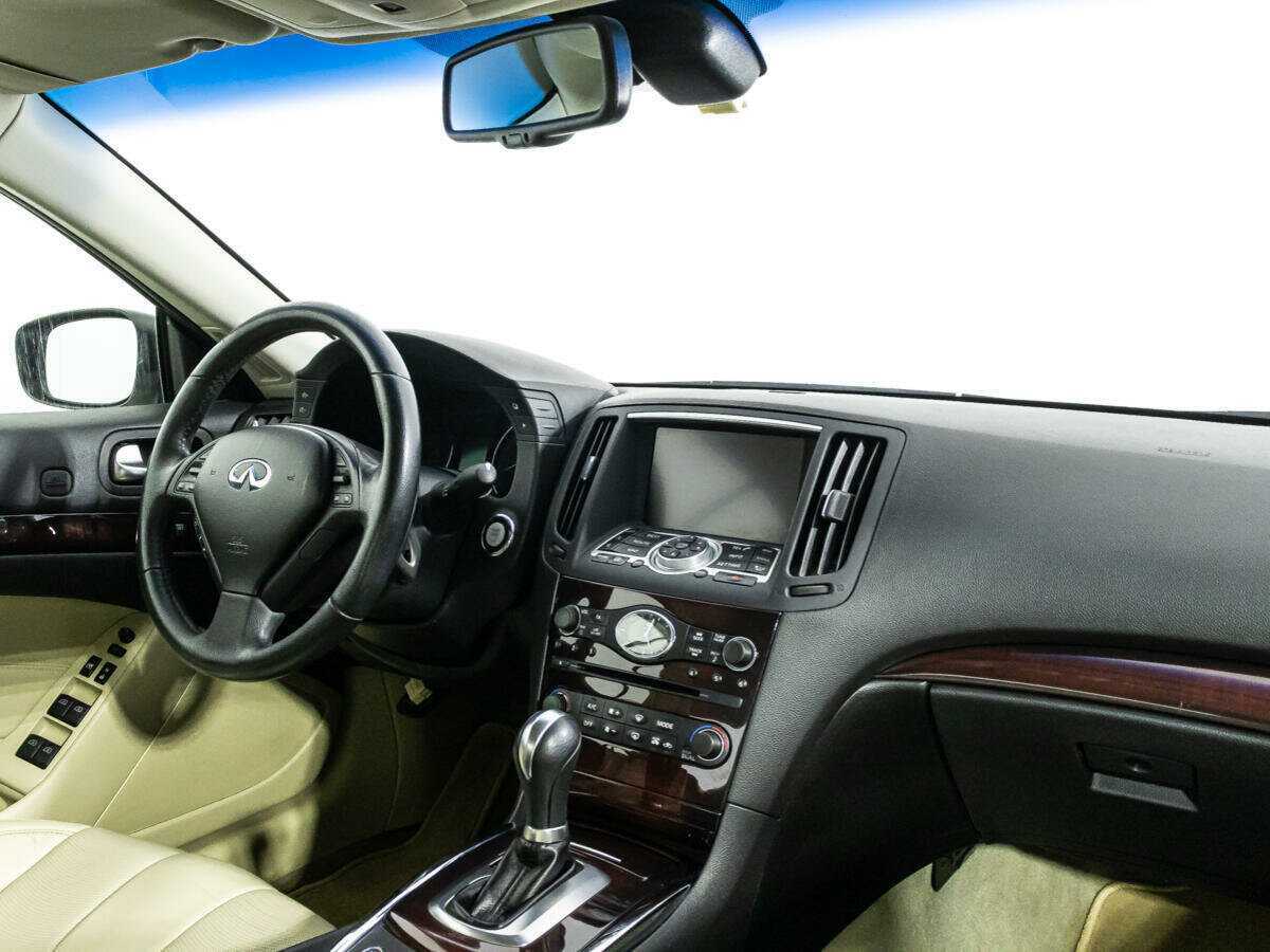 Купить Infiniti G с пробегом. Фото: #8