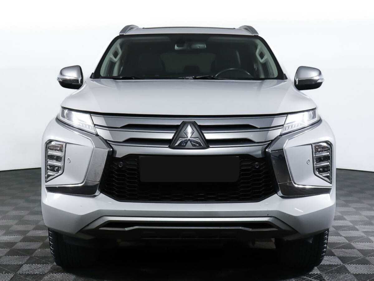 Купить Mitsubishi Pajero Sport с пробегом. Фото: #1