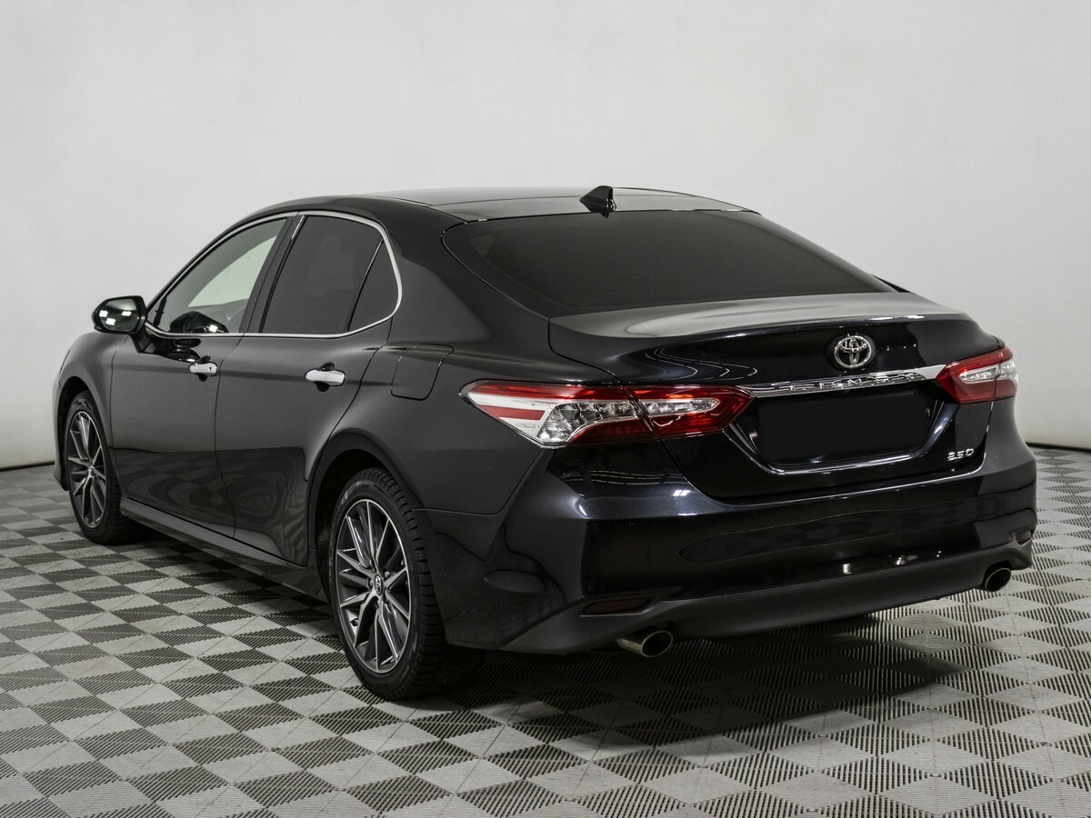 Купить Toyota Camry с пробегом. Фото: #5