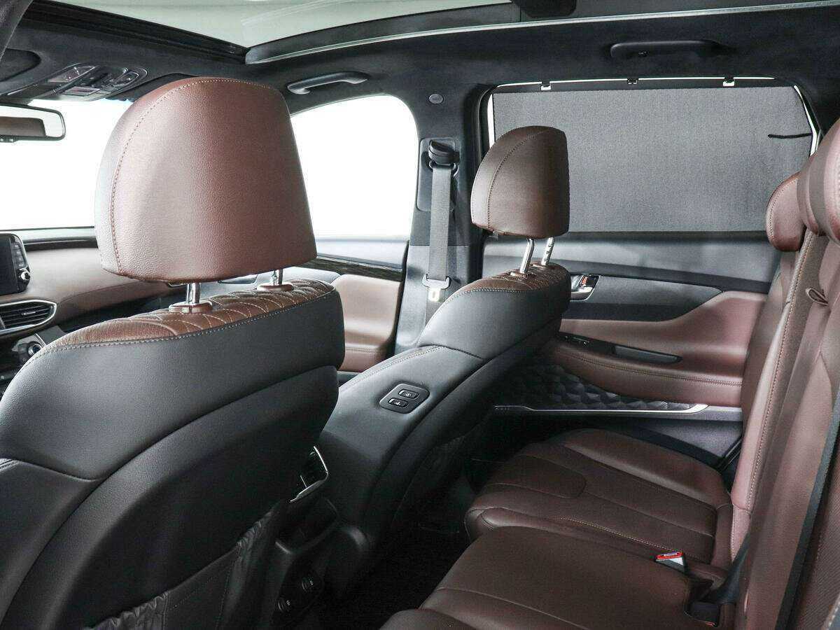 Купить Hyundai Santa Fe с пробегом. Фото: #11