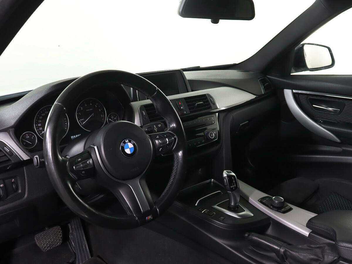 Купить BMW 3 серии с пробегом. Фото: #11