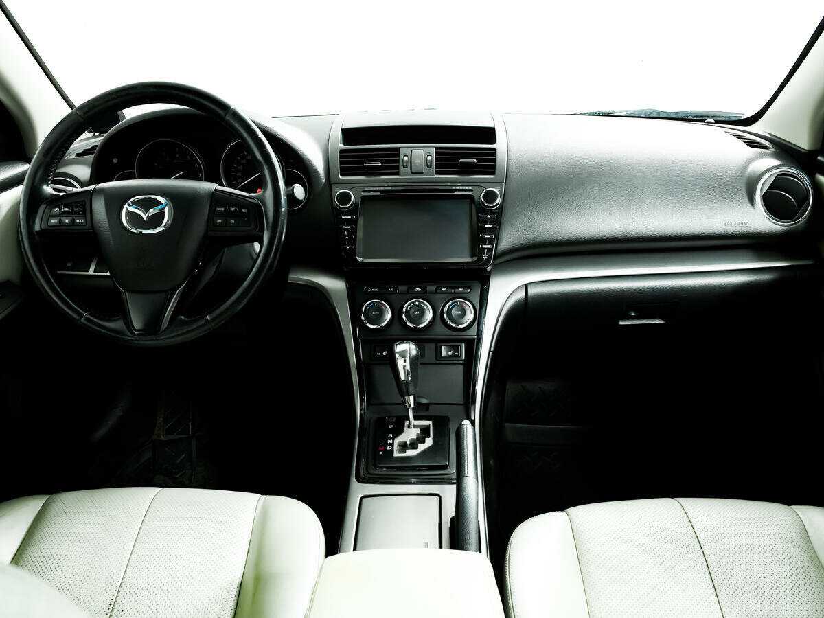 Купить Mazda 6 с пробегом. Фото: #10