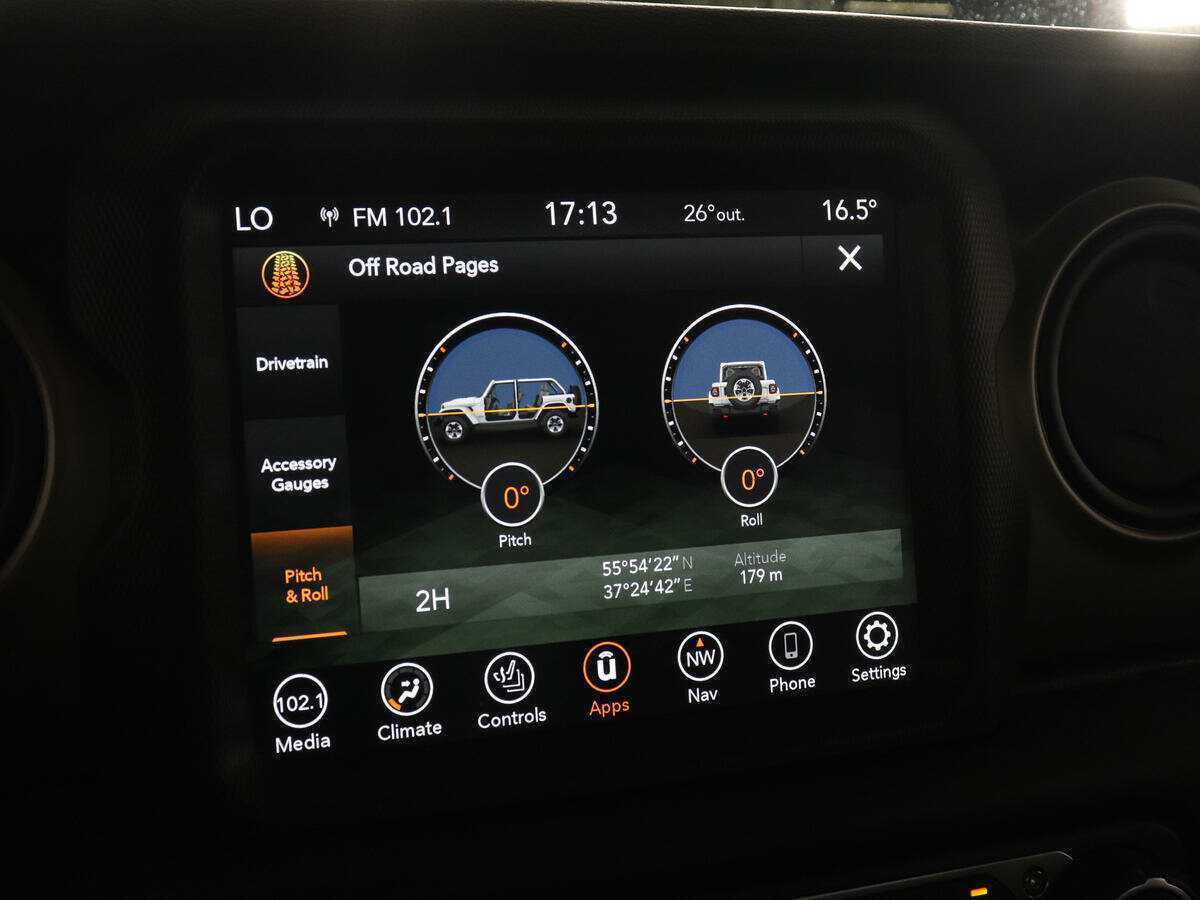 Купить Jeep Wrangler с пробегом. Фото: #25