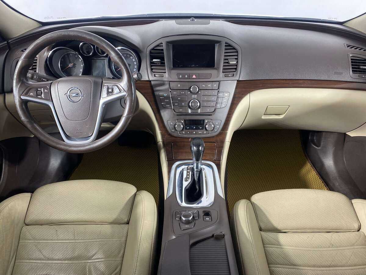Купить Opel Insignia с пробегом. Фото: #9
