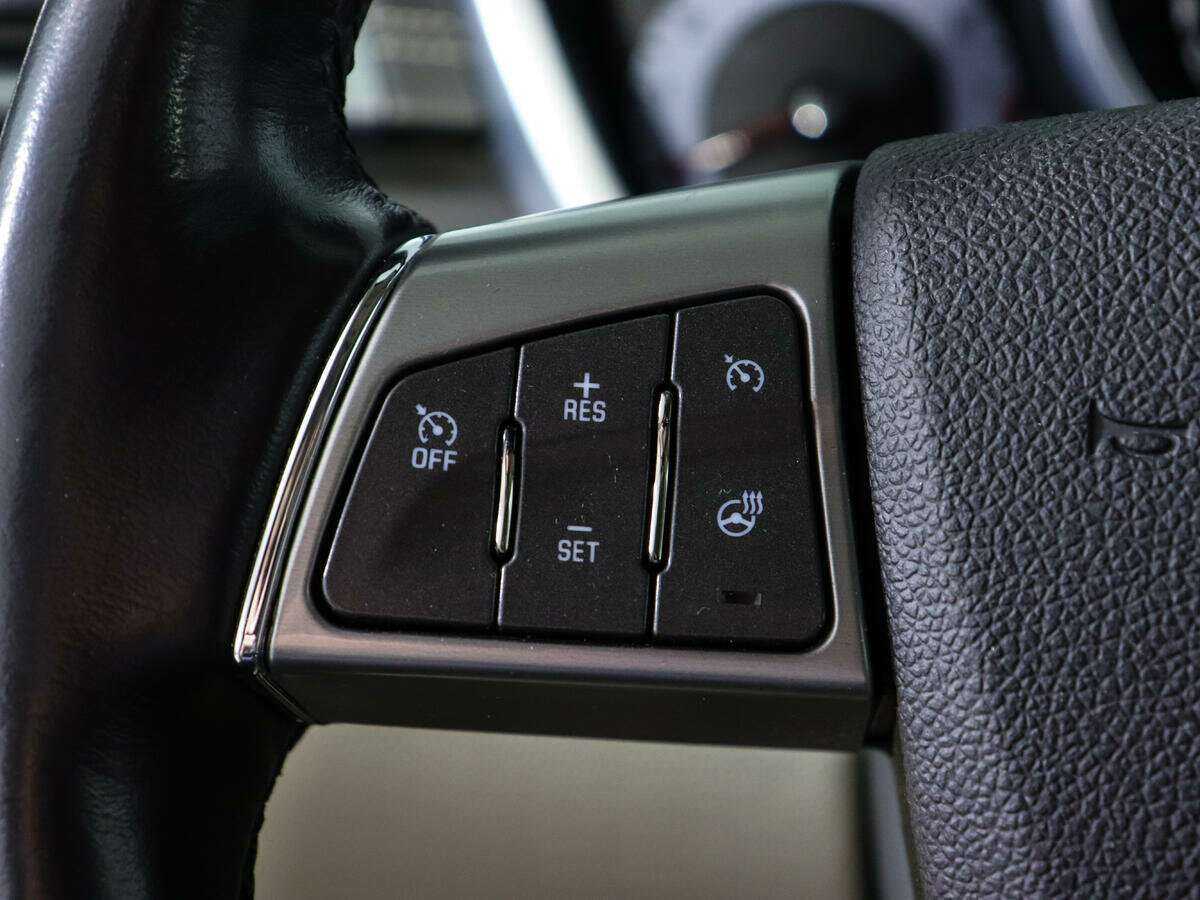 Купить Cadillac SRX с пробегом. Фото: #23