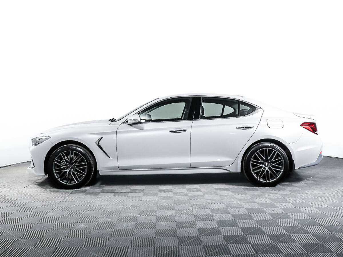 Купить Genesis G70 с пробегом. Фото: #7