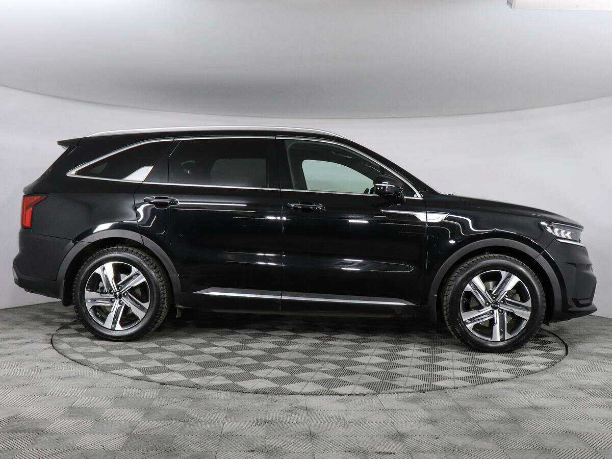 Купить Kia Sorento с пробегом. Фото: #3