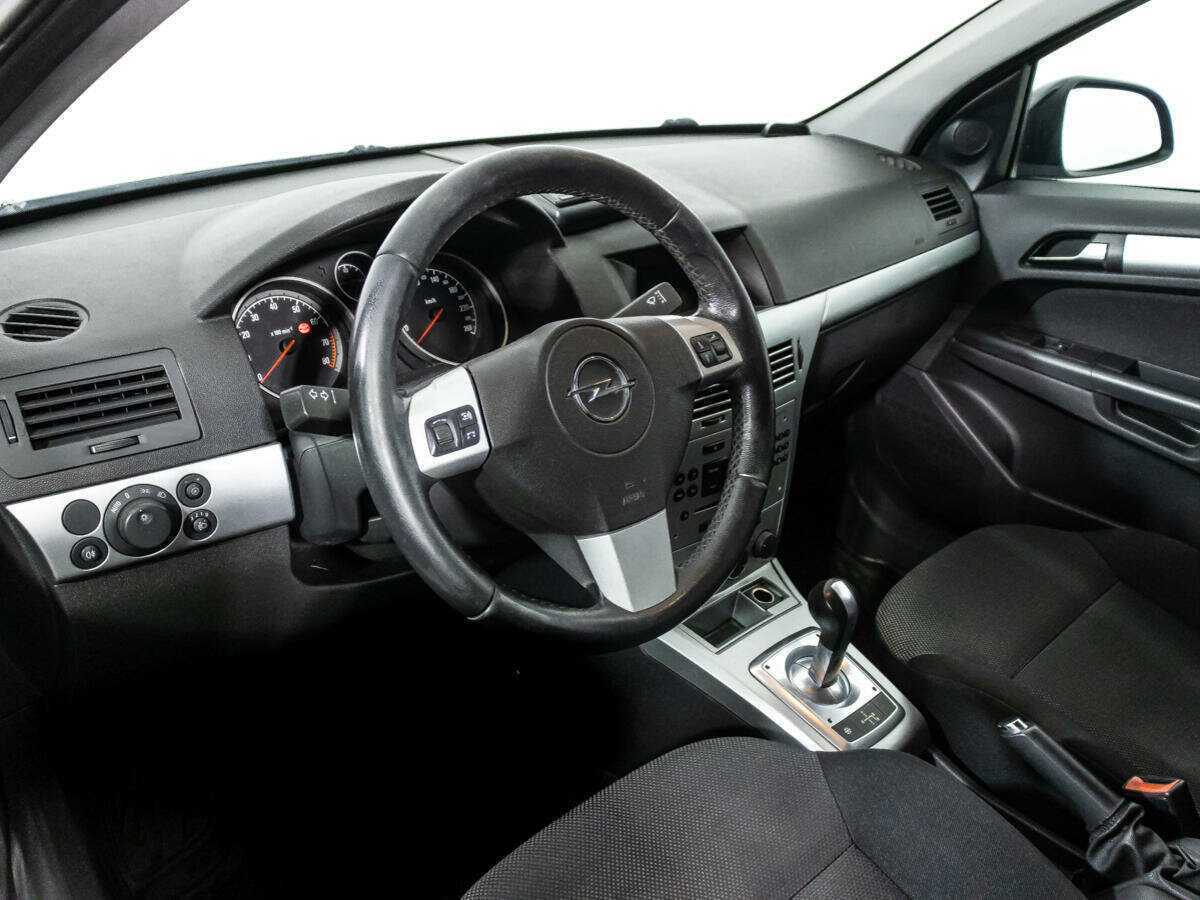 Купить Opel Astra с пробегом. Фото: #10