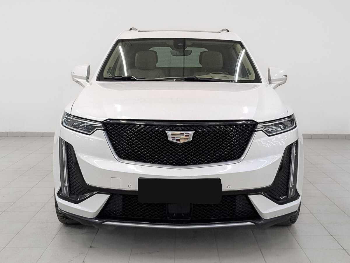 Купить Cadillac XT6 с пробегом. Фото: #1