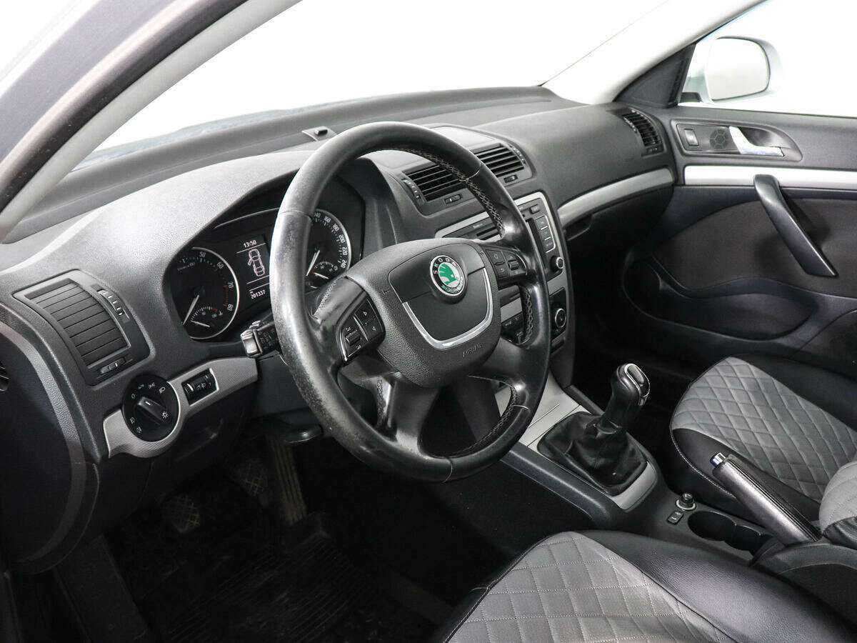 Купить Skoda Octavia с пробегом. Фото: #7