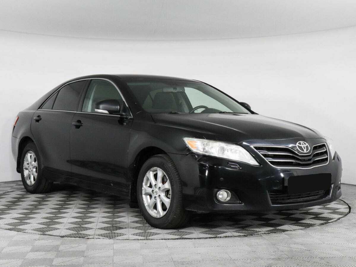 Купить Toyota Camry с пробегом. Фото: #1